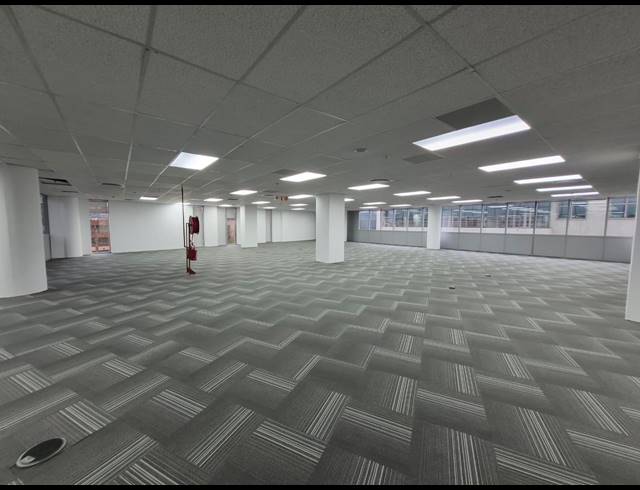 779M² OFFICE TO LET IN SANDTON CENTRAL